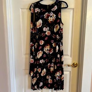 Pleated Tahari dress with belt